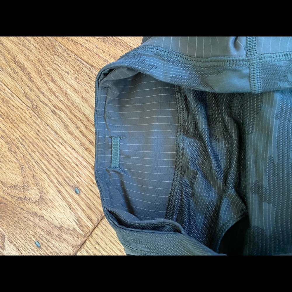 Lululemon Short - Picture 3 of 4
